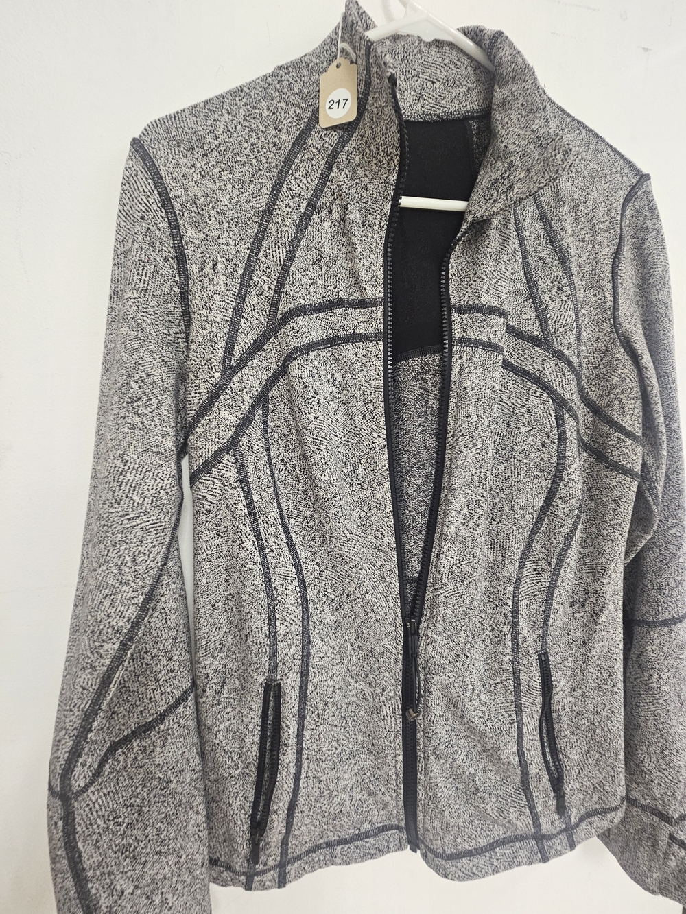 Lululemon Heathered Black and White Zip-Up Jacket - Picture 3 of 9